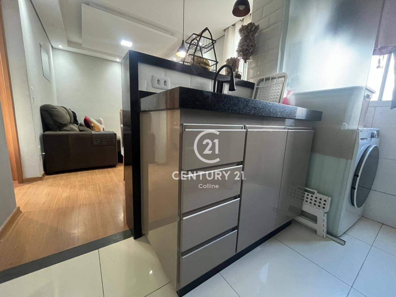 Apartamento à venda com 2 quartos, 45m² - Foto 7
