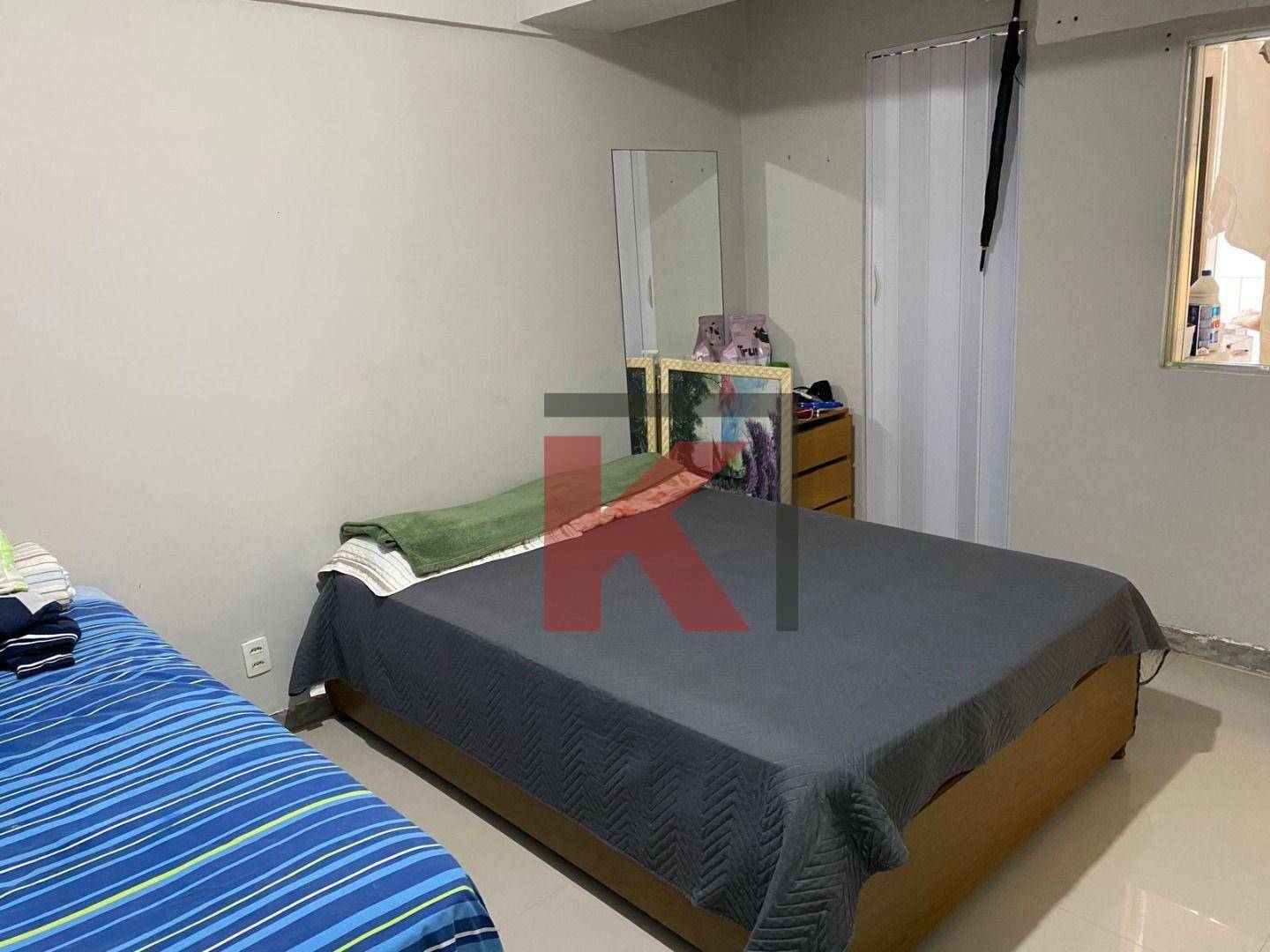 Apartamento à venda com 2 quartos, 75m² - Foto 11