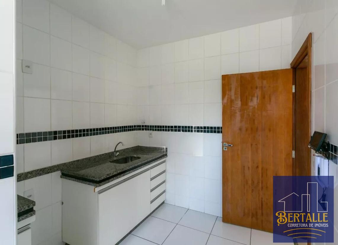 Apartamento à venda com 3 quartos, 70m² - Foto 4