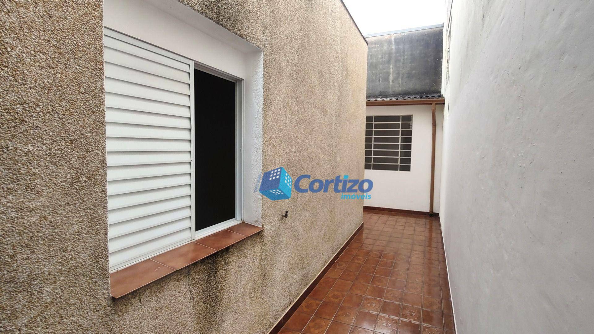 Casa à venda com 3 quartos, 120m² - Foto 18