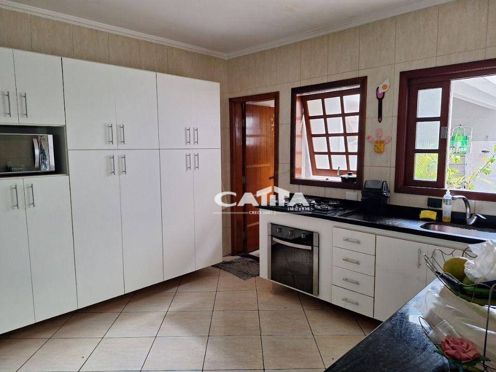 Sobrado à venda e aluguel com 2 quartos, 100m² - Foto 6