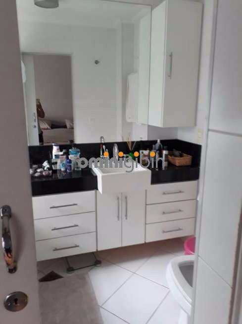 Apartamento à venda com 3 quartos, 155m² - Foto 3