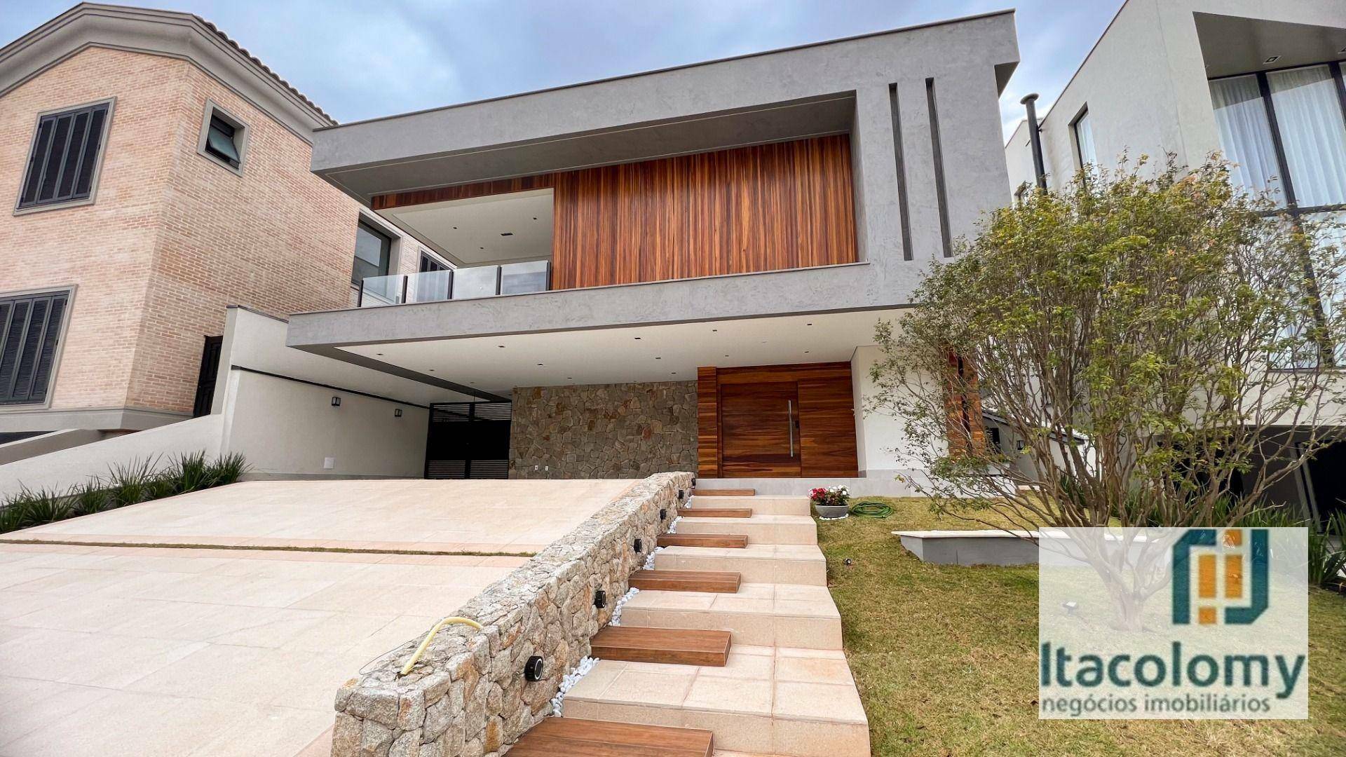 Casa de Condomínio à venda com 5 quartos, 525m² - Foto 4