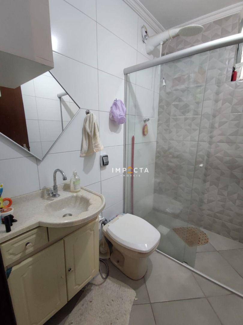 Apartamento à venda com 2 quartos, 63m² - Foto 11