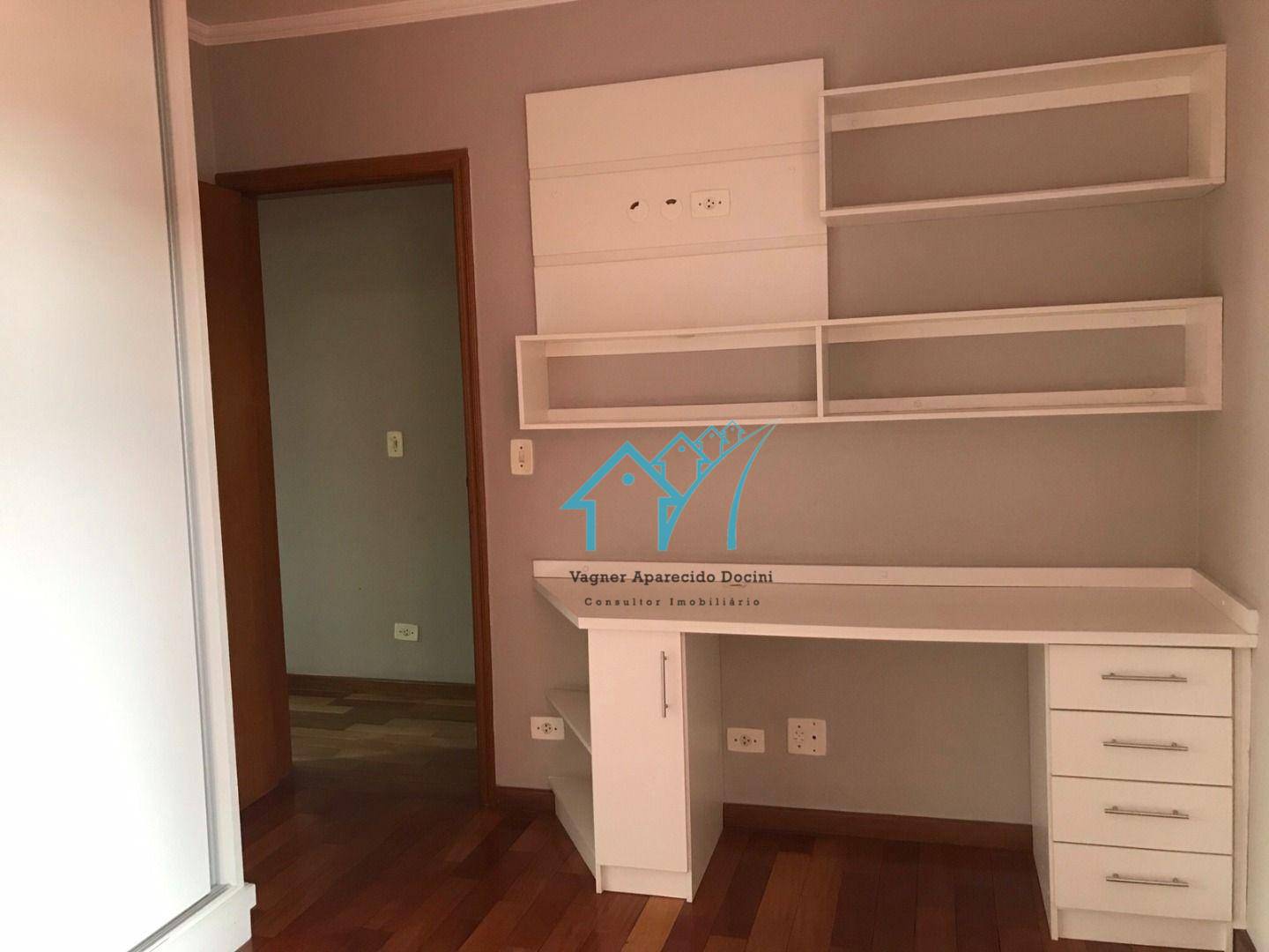 Sobrado à venda com 4 quartos, 248M2 - Foto 28