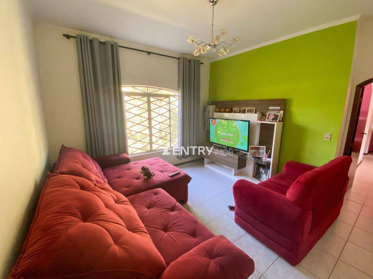 Chácara à venda com 6 quartos, 586m² - Foto 32