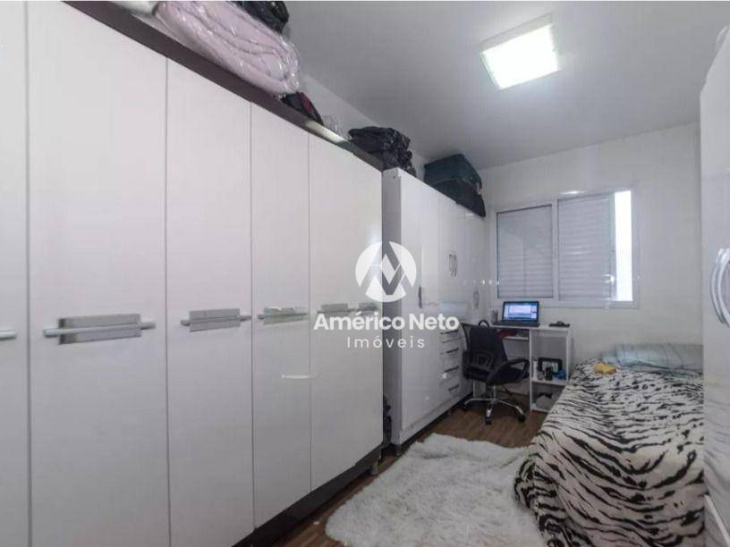 Apartamento à venda com 2 quartos, 69m² - Foto 4