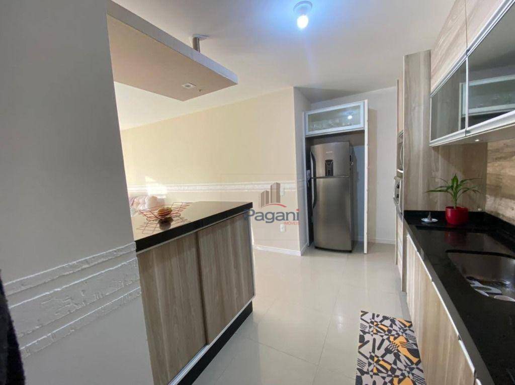 Apartamento à venda com 2 quartos, 69m² - Foto 5