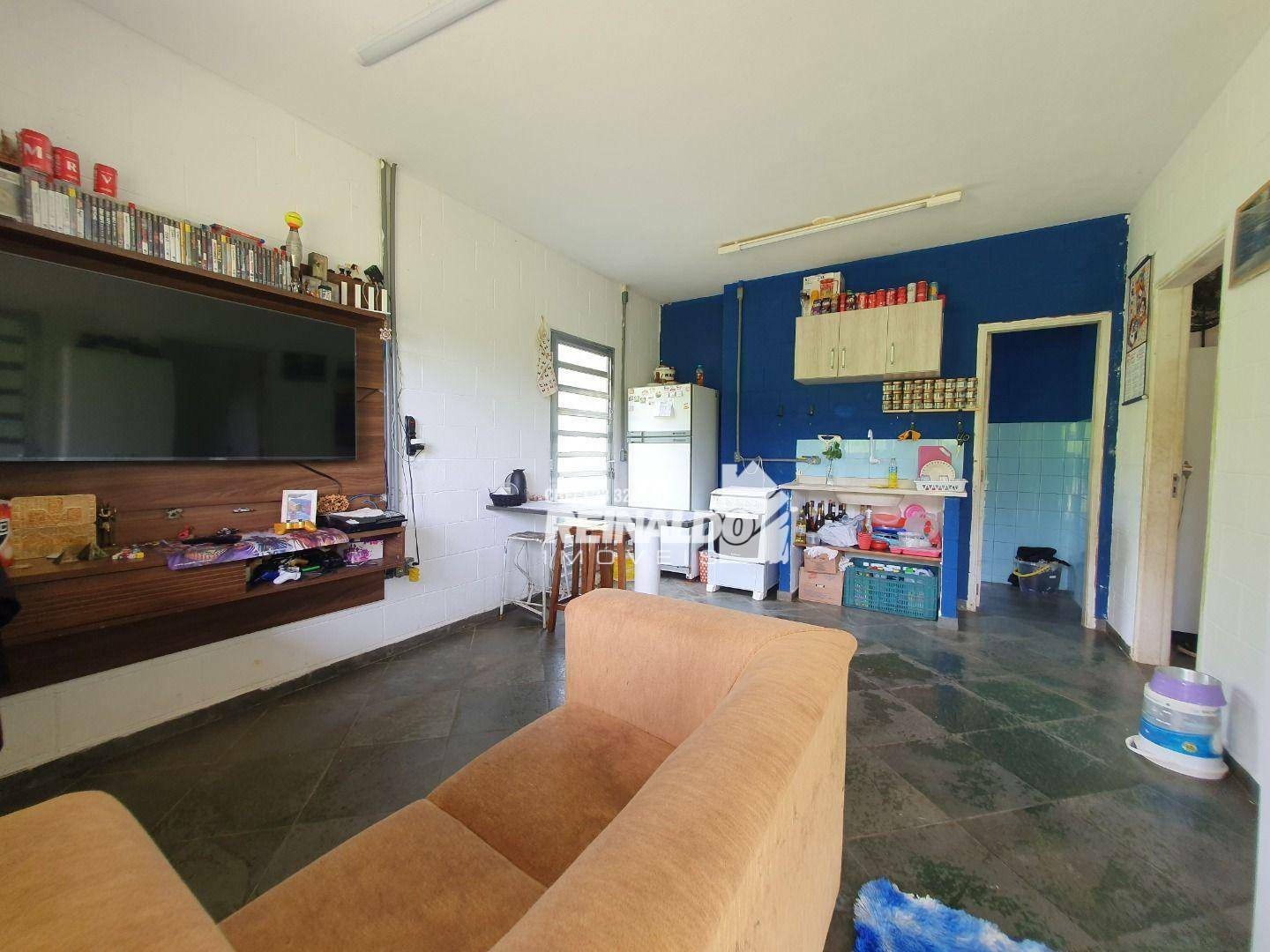 Casa de Condomínio à venda com 2 quartos, 100m² - Foto 3