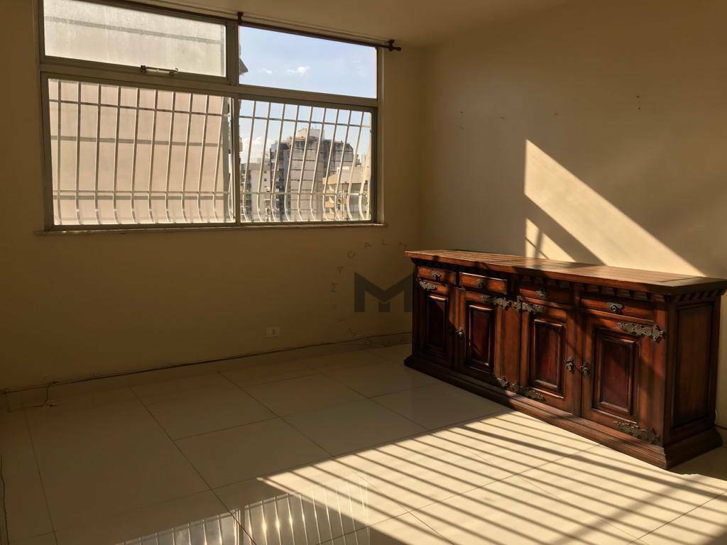 Apartamento à venda com 2 quartos, 80m² - Foto 1