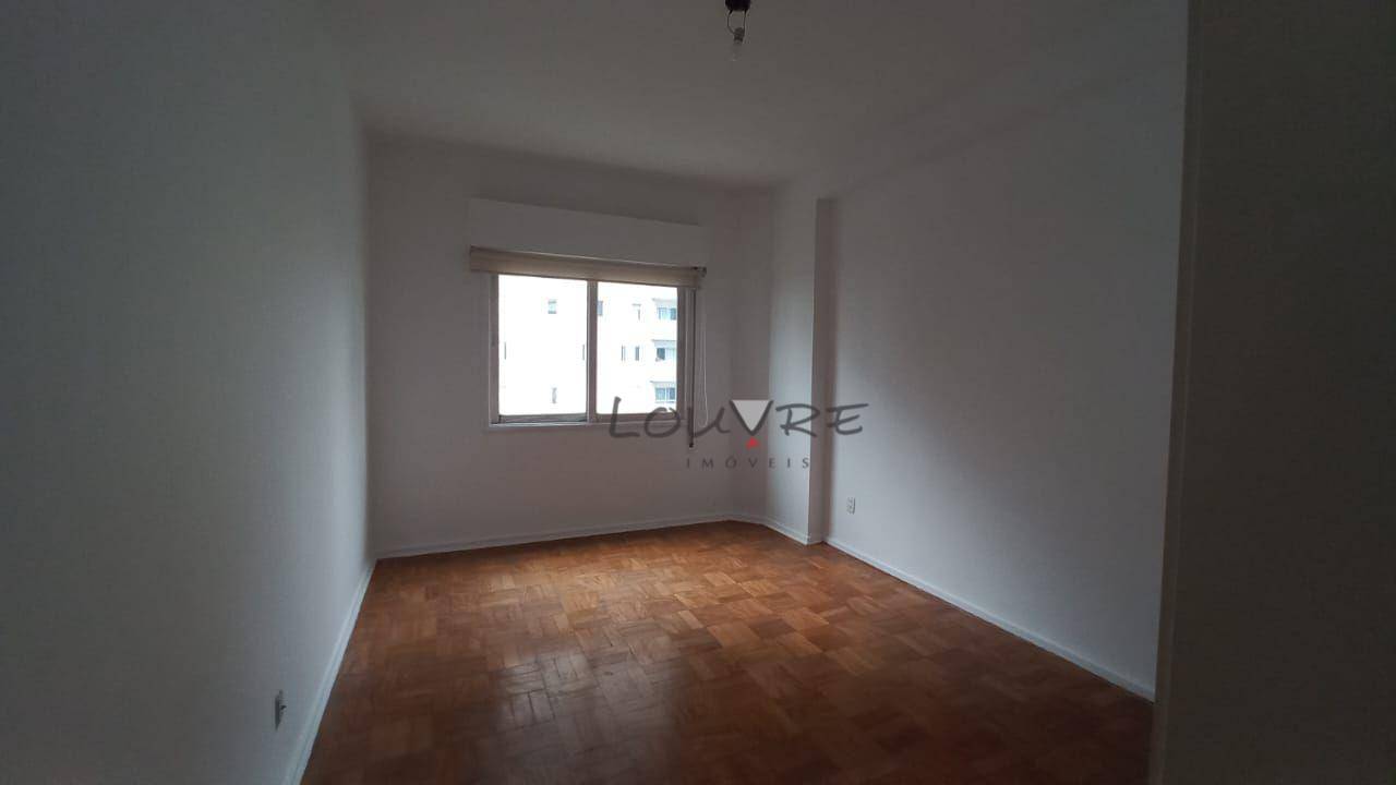 Apartamento à venda com 3 quartos, 124m² - Foto 12