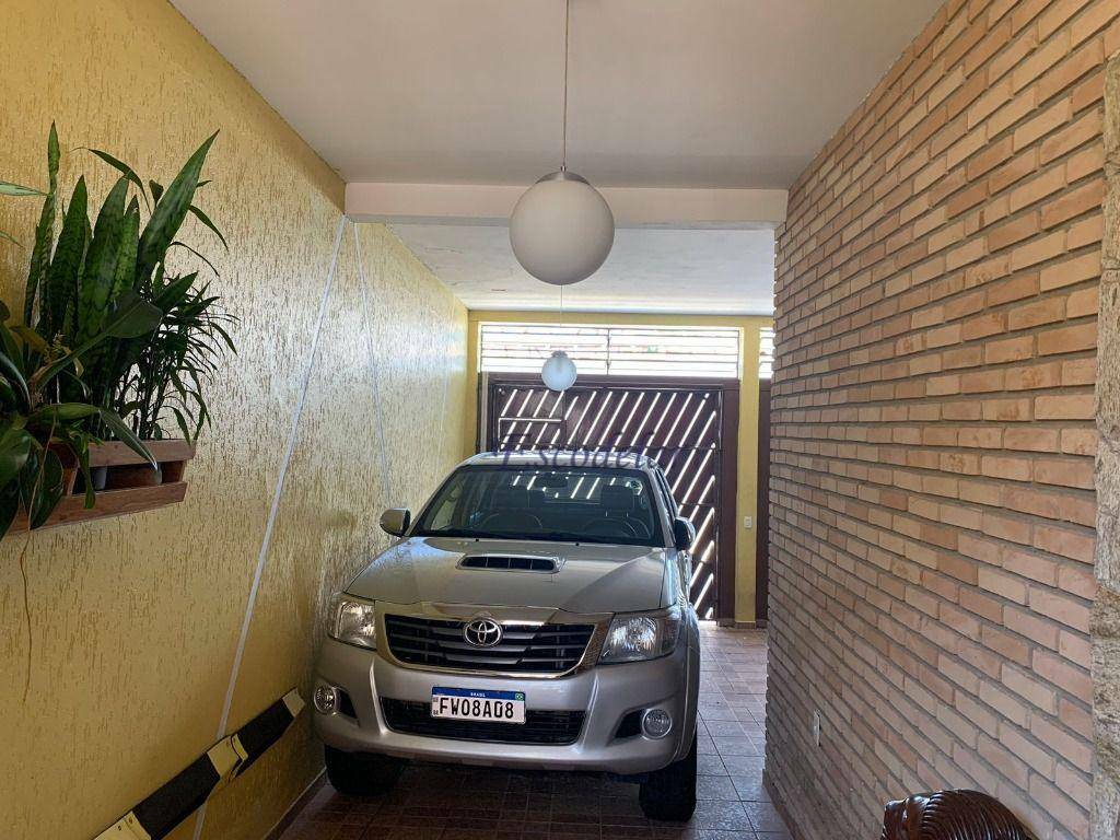 Sobrado à venda com 4 quartos, 380m² - Foto 51