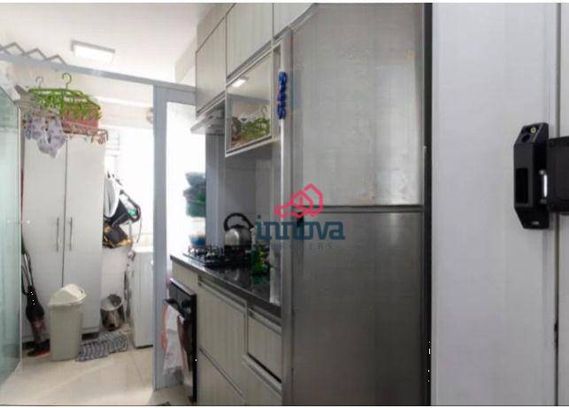 Apartamento à venda com 3 quartos, 69m² - Foto 3