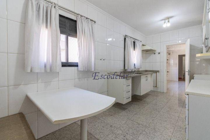 Apartamento à venda com 3 quartos, 167m² - Foto 8