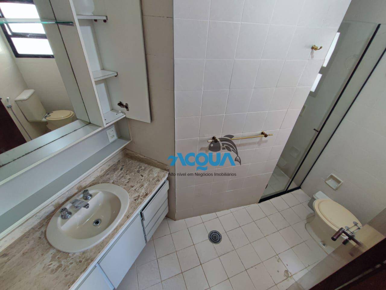 Apartamento à venda com 3 quartos, 205m² - Foto 10