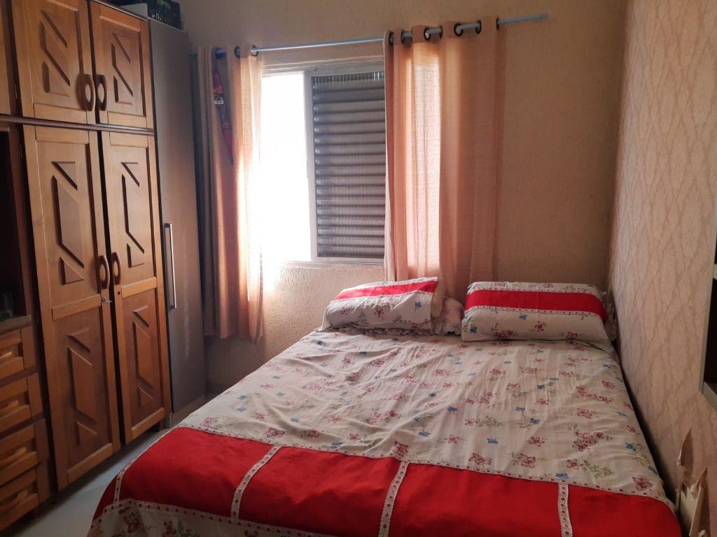 Apartamento à venda com 2 quartos, 60m² - Foto 15