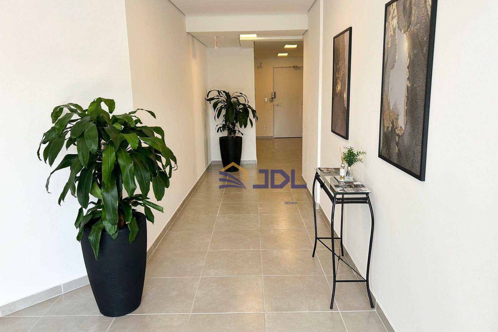 Apartamento à venda com 2 quartos, 57m² - Foto 13