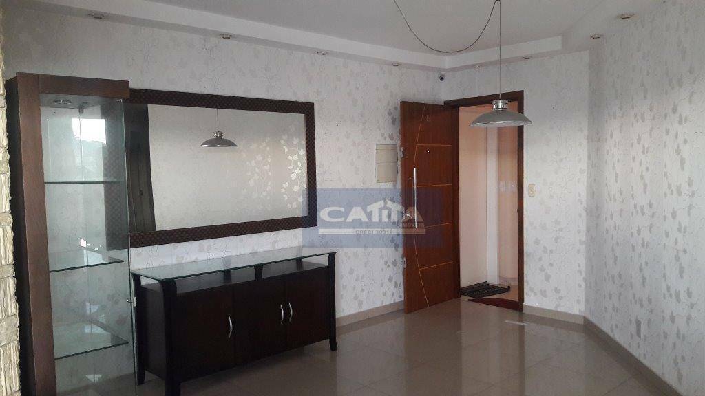 Apartamento à venda com 3 quartos, 81m² - Foto 2