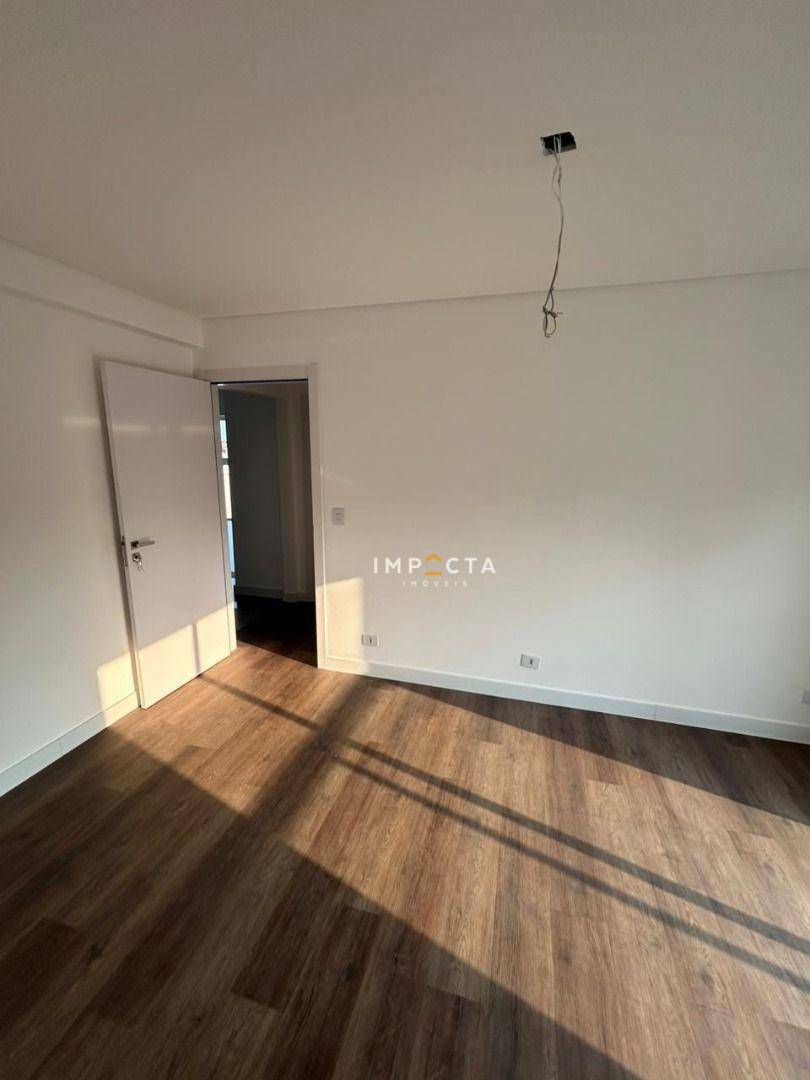 Apartamento à venda com 3 quartos, 125m² - Foto 11