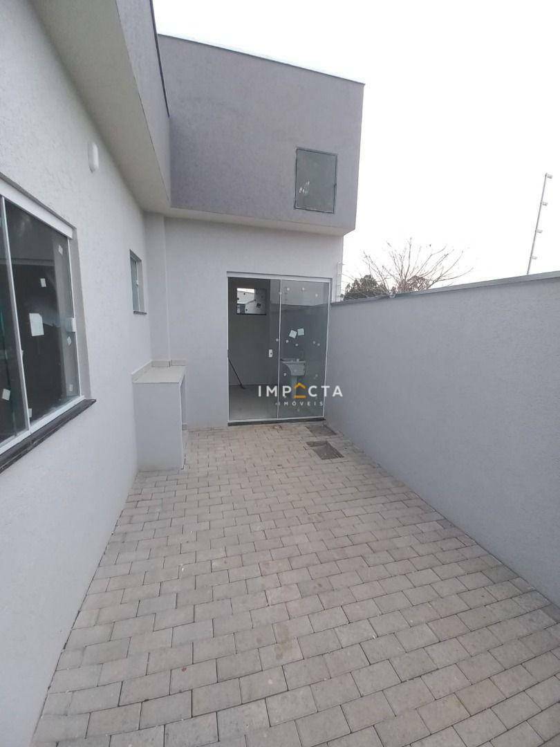 Casa à venda com 3 quartos, 100m² - Foto 7