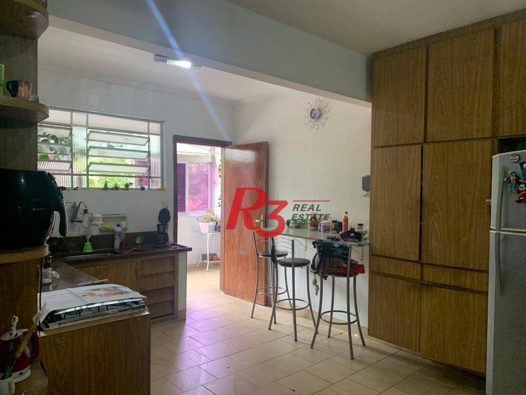 Apartamento à venda com 3 quartos, 178m² - Foto 13