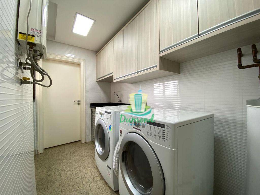 Apartamento à venda com 4 quartos, 220m² - Foto 15