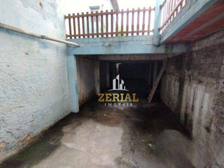 Sobrado à venda e aluguel com 3 quartos, 400m² - Foto 19