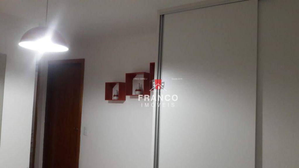 Casa à venda com 2 quartos, 188m² - Foto 17