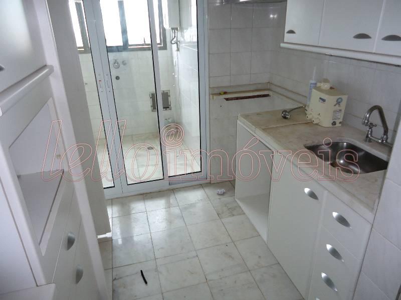 Apartamento para alugar com 2 quartos, 86m² - Foto 8