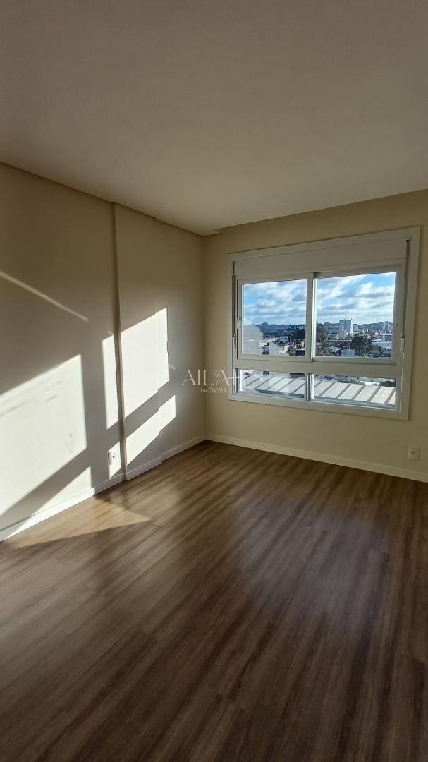Apartamento à venda com 3 quartos, 123m² - Foto 9
