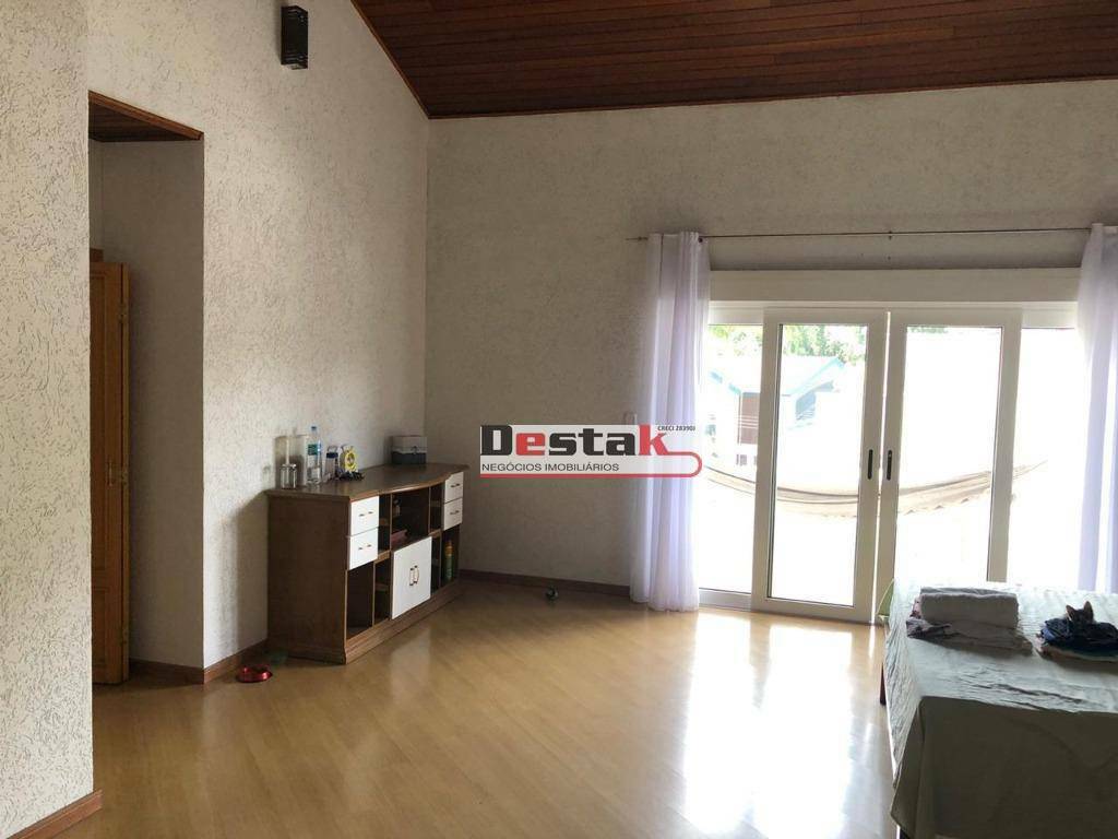 Sobrado à venda com 3 quartos, 460m² - Foto 13