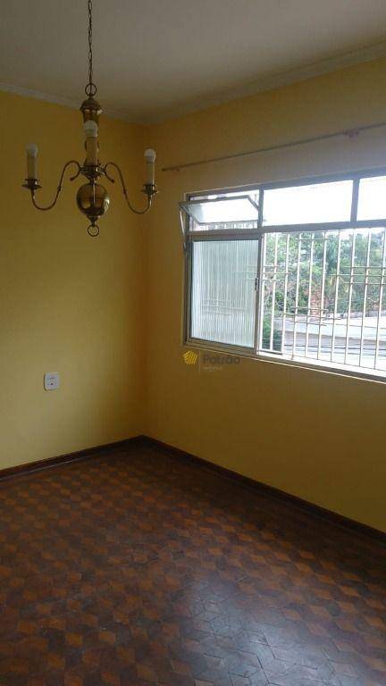 Sobrado à venda com 3 quartos, 183m² - Foto 2