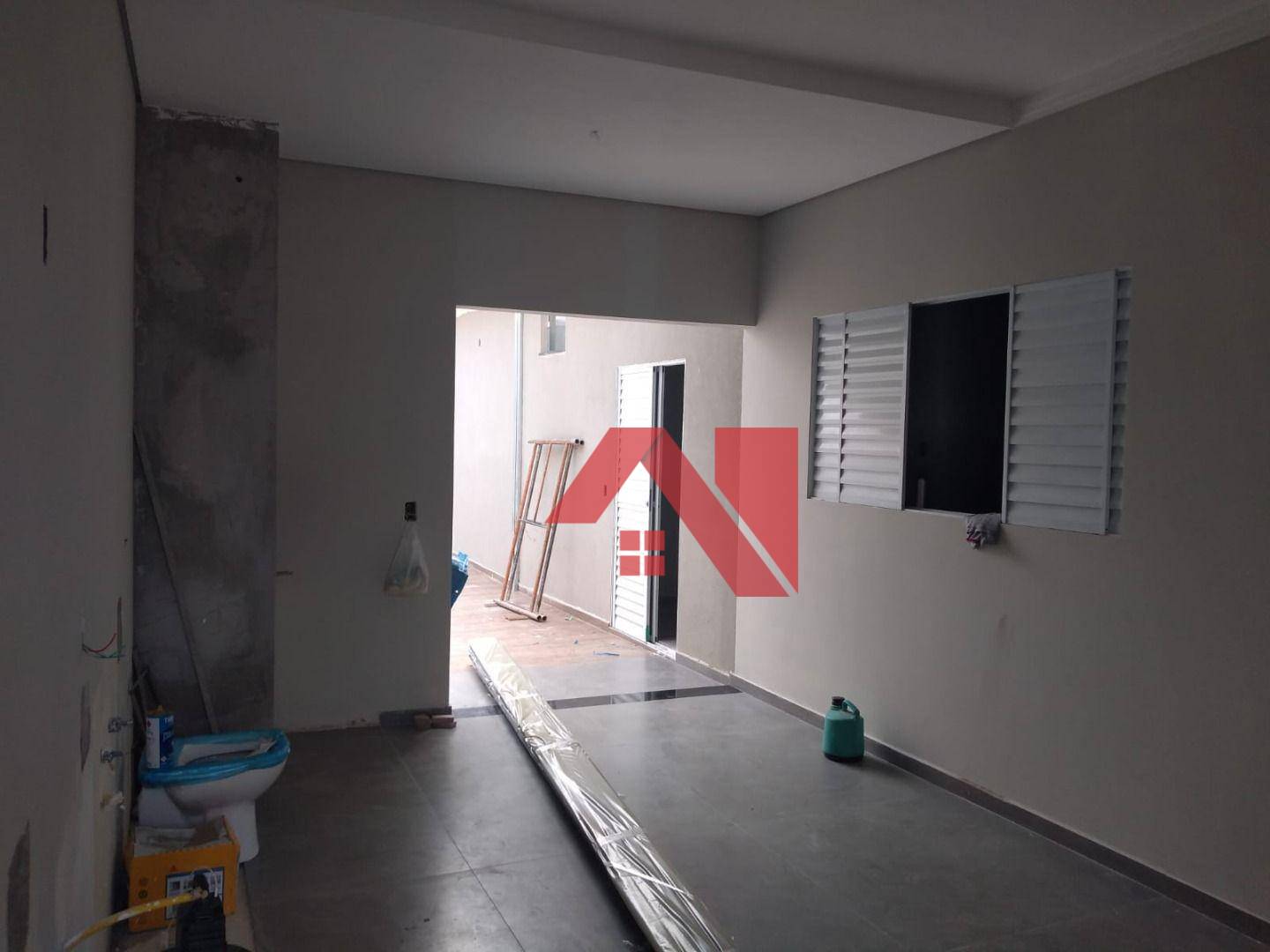 Casa à venda com 3 quartos, 100m² - Foto 14