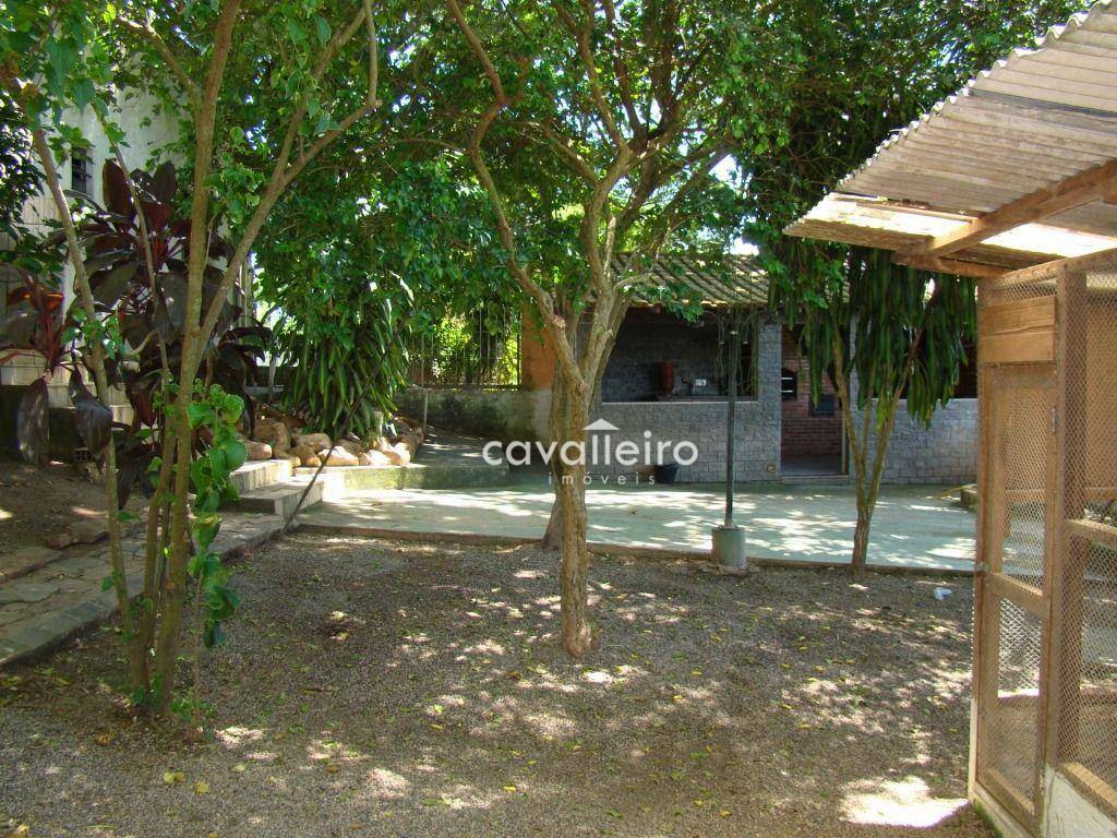 Casa à venda com 4 quartos, 300m² - Foto 29