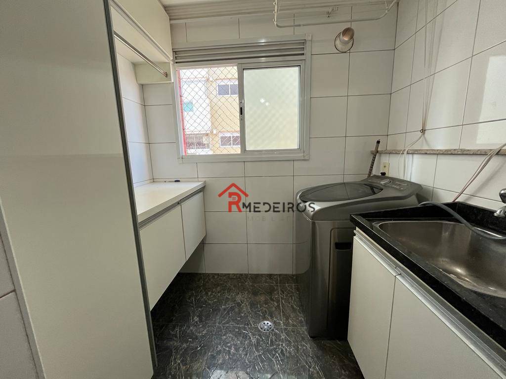 Apartamento à venda com 3 quartos, 97m² - Foto 8