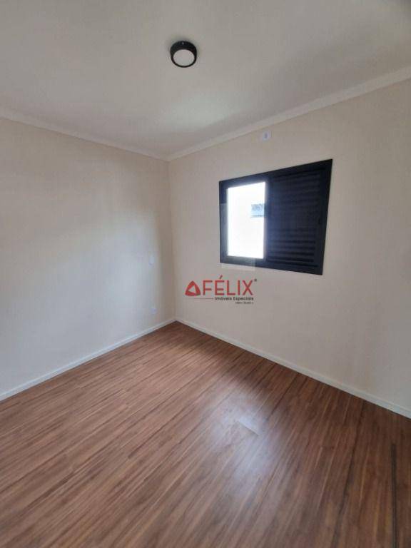 Sobrado à venda com 3 quartos, 120m² - Foto 4