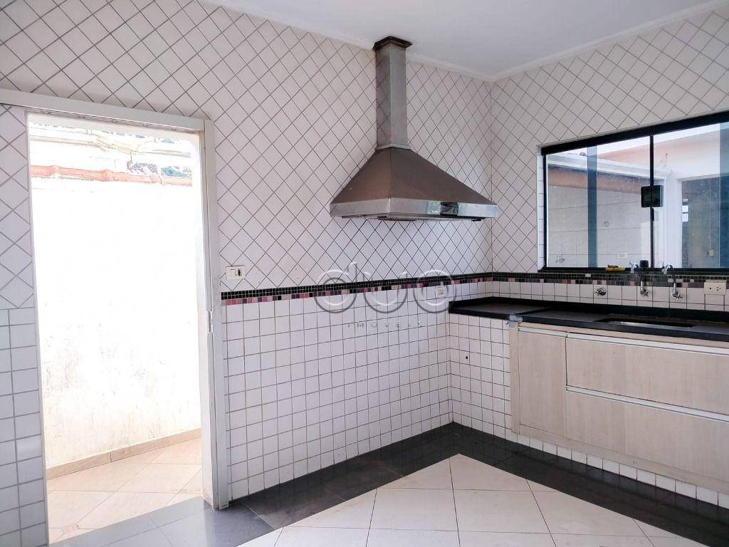 Casa para alugar com 3 quartos, 540m² - Foto 21
