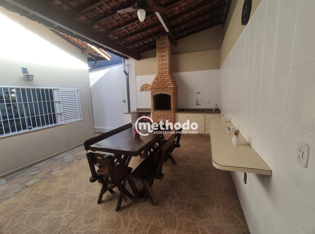 Casa à venda com 4 quartos, 211m² - Foto 17