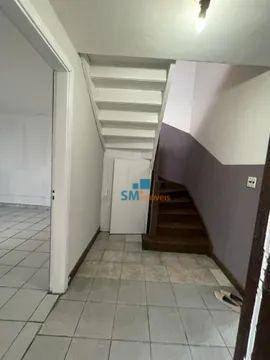 Casa para alugar com 4 quartos, 200m² - Foto 5