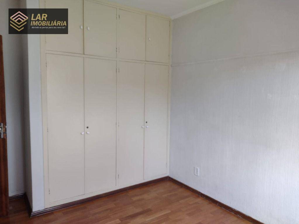 Casa para alugar com 3 quartos, 180m² - Foto 19