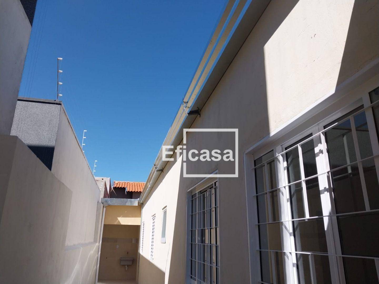 Casa à venda com 2 quartos, 110m² - Foto 6