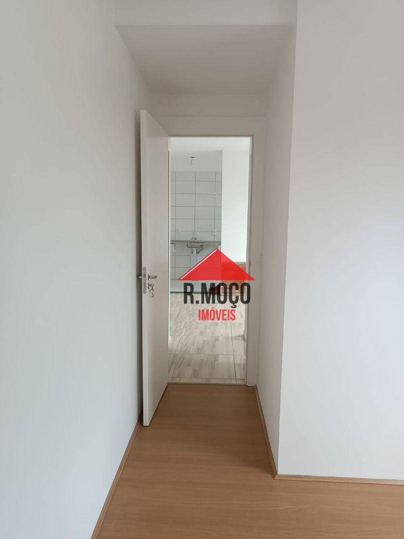 Apartamento à venda com 2 quartos, 40m² - Foto 14