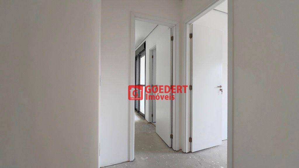 Apartamento à venda com 3 quartos, 150m² - Foto 18