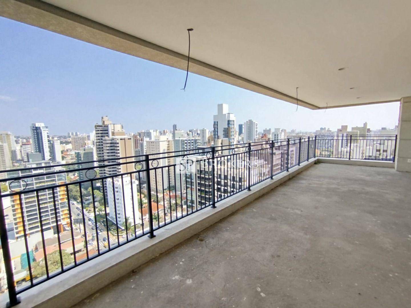 Apartamento à venda com 3 quartos, 256m² - Foto 8