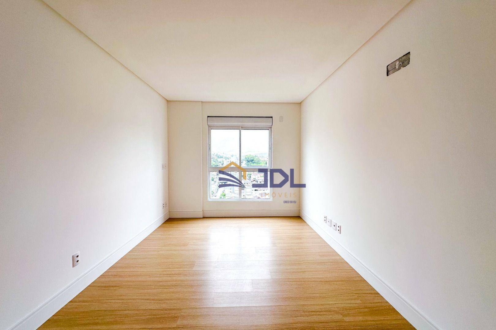 Apartamento à venda com 3 quartos, 139m² - Foto 14