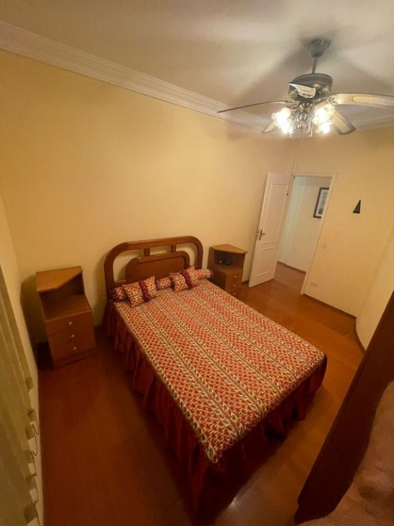 Apartamento à venda com 3 quartos, 118m² - Foto 9