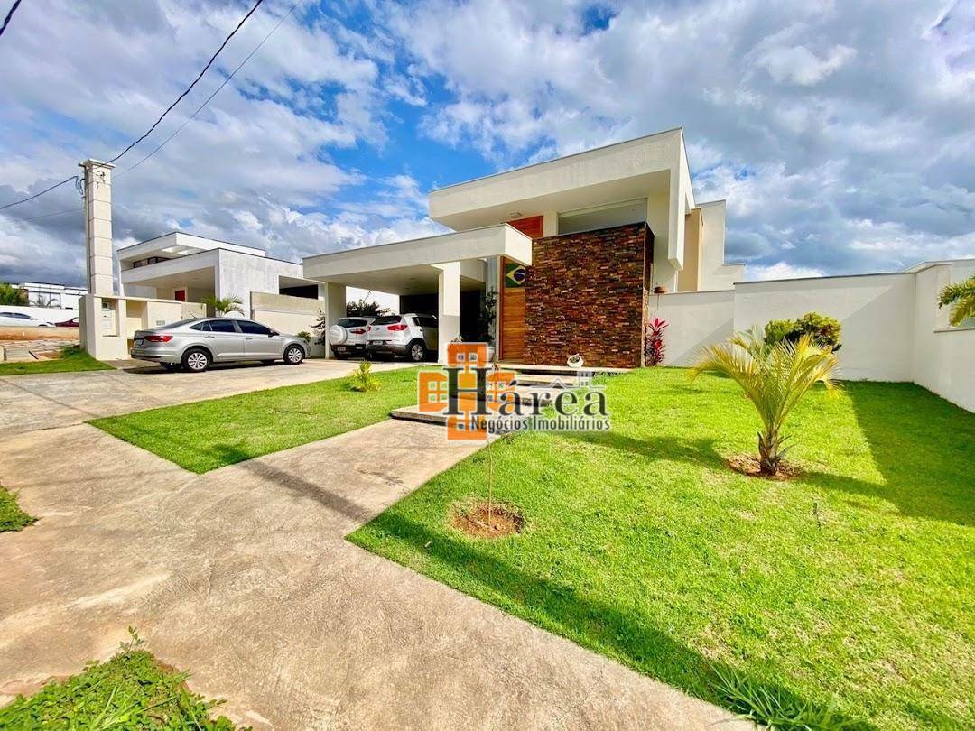 Casa de Condomínio à venda com 3 quartos, 338m² - Foto 1