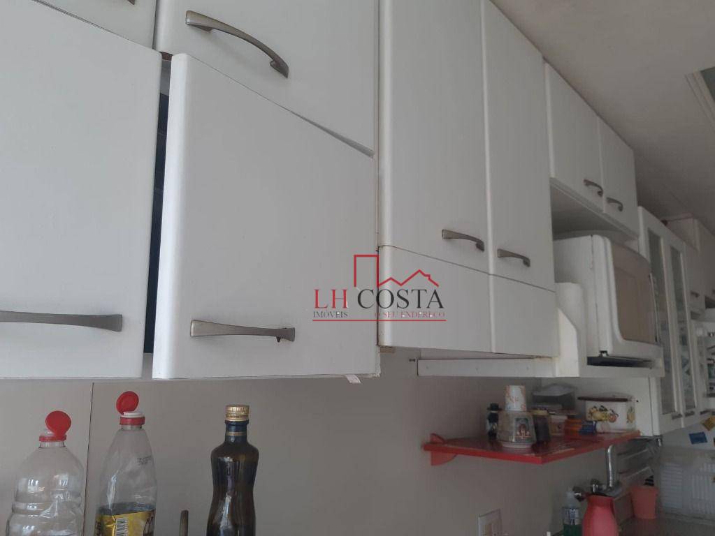 Apartamento à venda com 2 quartos, 70m² - Foto 21