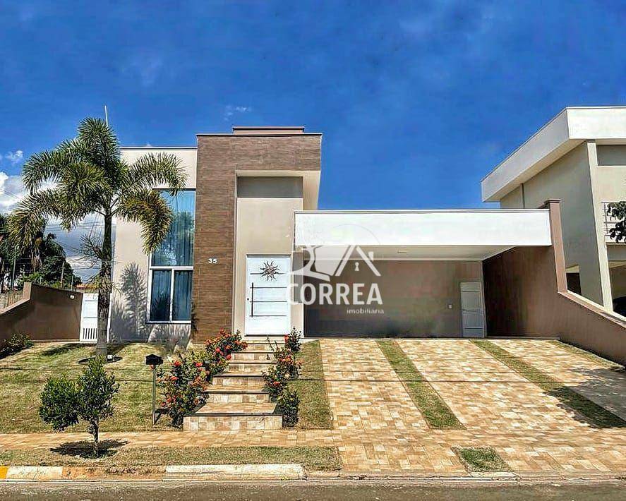 Casa à venda com 3 quartos, 255m² - Foto 1