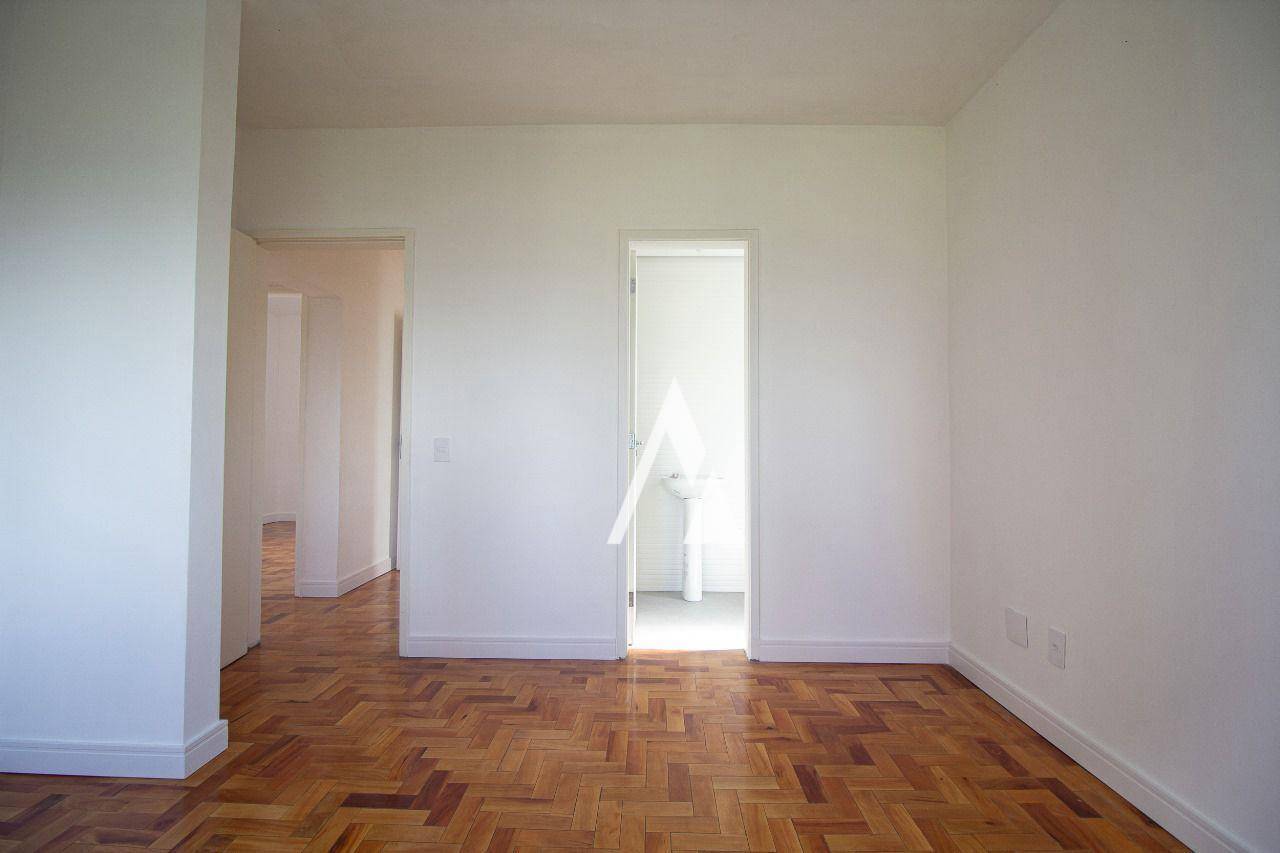 Apartamento à venda com 2 quartos, 95m² - Foto 17